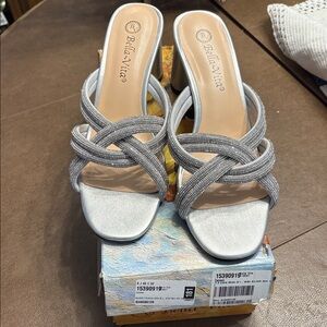 NEW Bella Vita Shimmering Silver Slide Sandals 7.5 WW